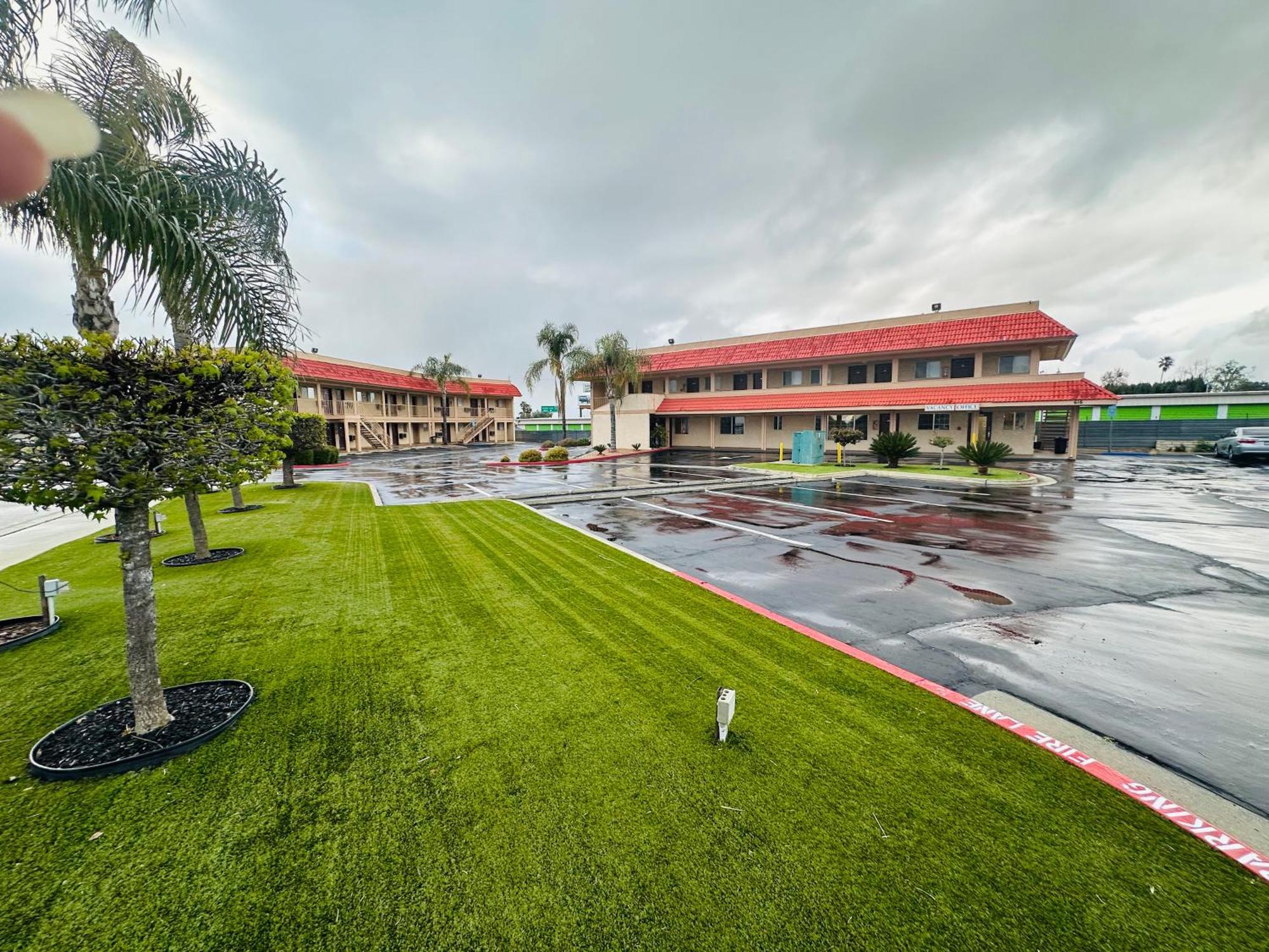 Americas Best Value Inn Calimesa Buitenkant foto